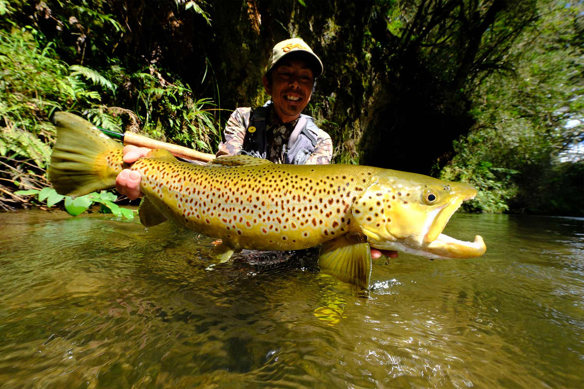 Kiyoshi 'Yoshi' Nakagawa – NZ fly fishing guide, North Shore Hunting & Fishing
