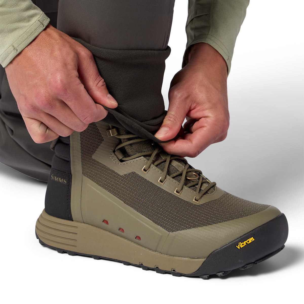 Simms Access Fly Fishing Wading Boots