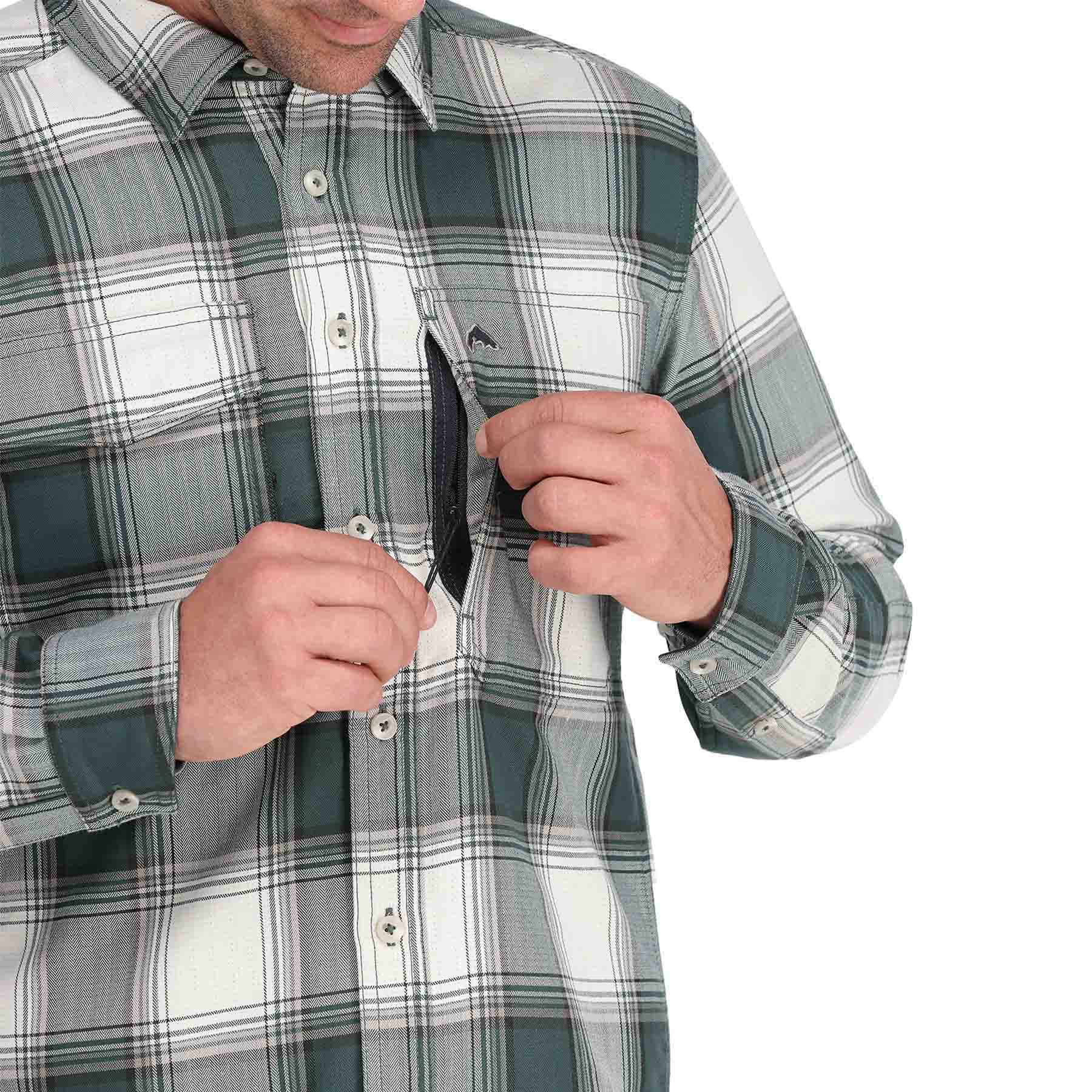 Simms Guide Flannel Shirt | Navy White Buffalo